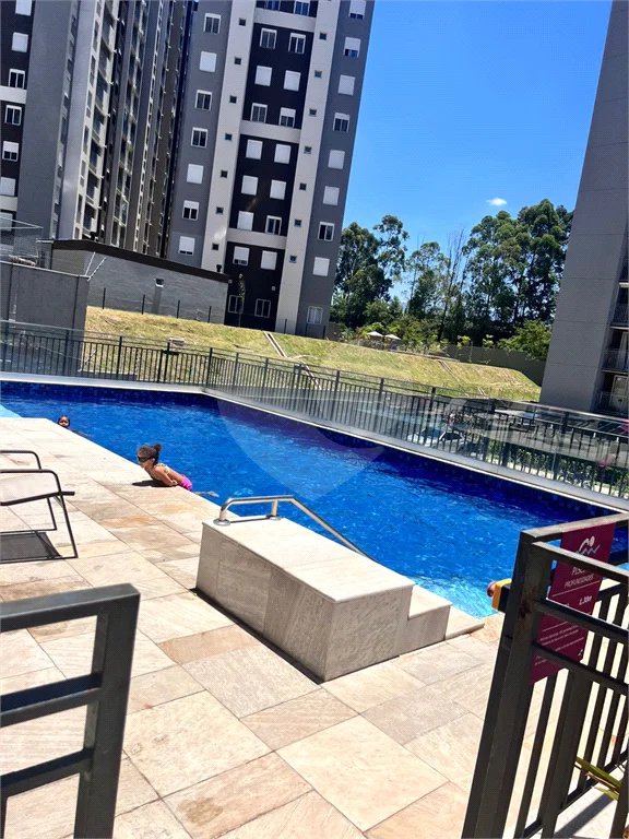 Apartamento com 2 dormitórios , à venda em Itaquera.