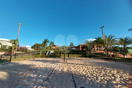 1008m² de frente pro campo de golf