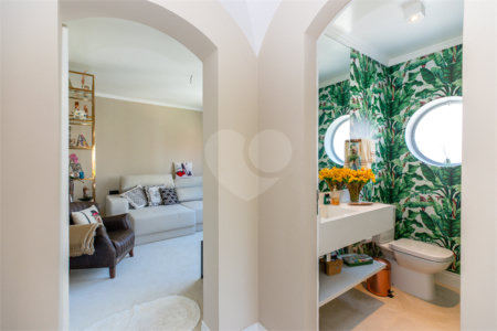 Apartamento para venda em Moema com 185m², 3 dormitórios sendo 1 suíte e 1 vaga