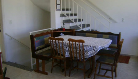 Casa à venda com 3 quartos, sendo 1 suíte, no condomínio Res Green Ville, São Paulo - SP