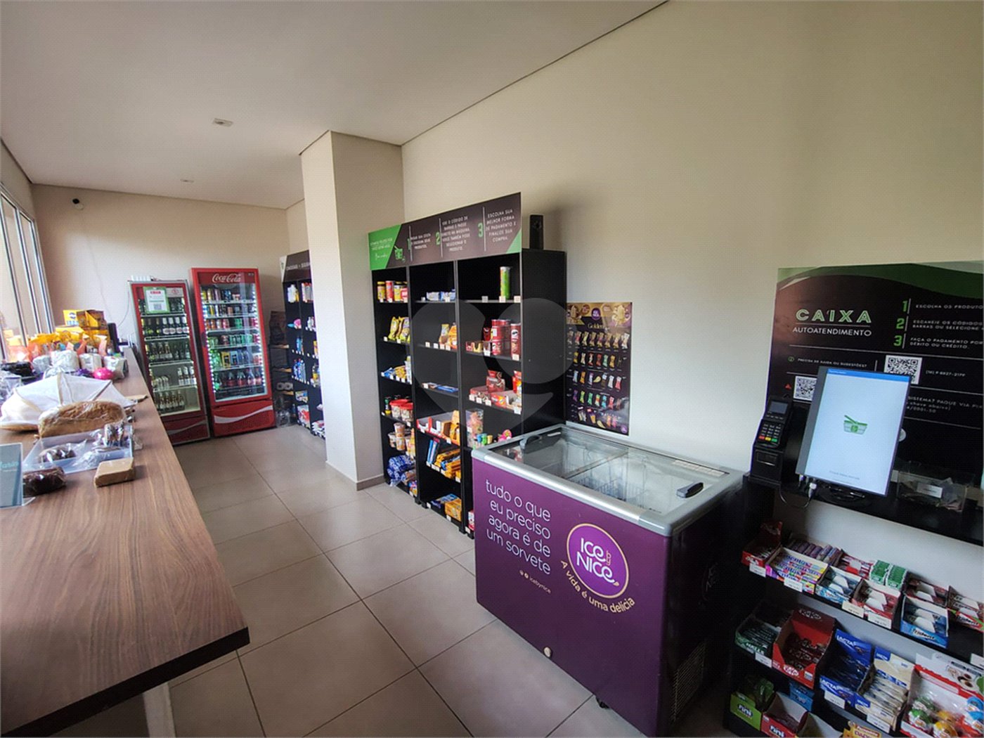 Apartamento com condomínio de clube 3 Dormitórios e 1 Suíte