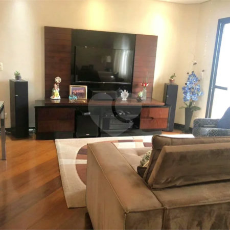 Apartamento · 125m² · 3 quartos · 2 vagas