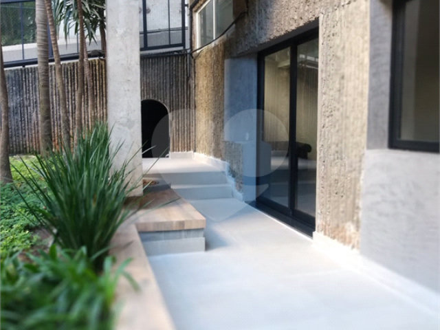 Apartamento à venda com 3 quartos, sendo 1 suíte,  em Perdizes, São Paulo, SP