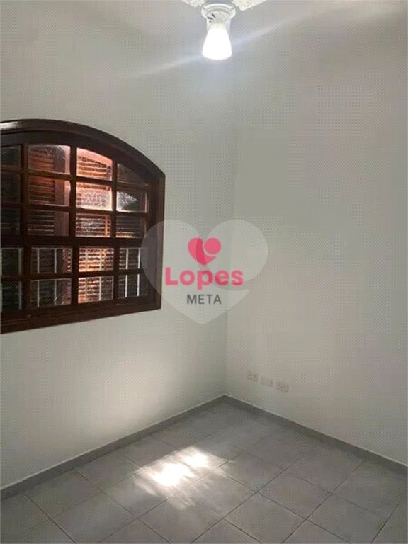Casa no Jardim das Indústrias em São José dos Campos-SP