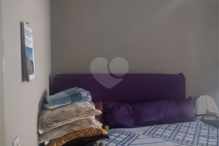 Casa térrea para venda.