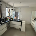 Apartamento 193m² locação no Paraíso, 3 suites, escritório, varanda, reformado, mobiliado, 4 vagas