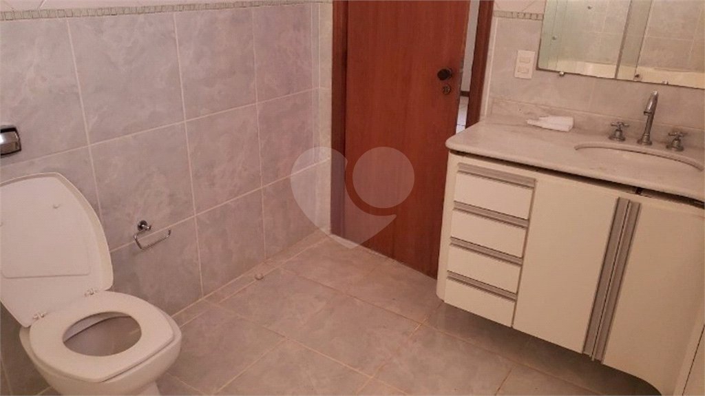 Casa com 4 Quartos para alugar - Residencial Samambaia