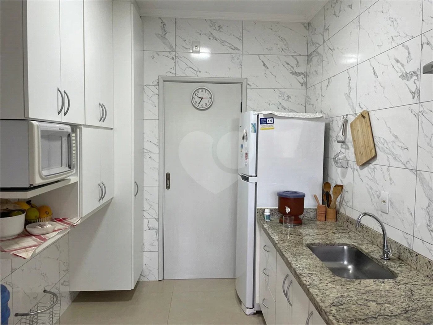 Apartamento à venda com 3 quartos, sendo 1 suíte, em Vila Nova, Louveira, SP