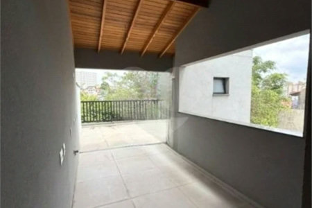 Apartamento com 87,50m², 2 dormitórios, 1 vaga, à venda no Parque Erasmo Assunção em Santo André.