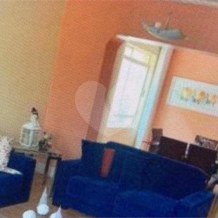 Sobrado na Mooca com 246m2 com 3 dorm e 2 vagas.