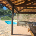 CASA EM CONDOMÍNIO FECHADO COM 220M² Área Construída e 1500m² de Area Total com 4 Suítes. Cond Village de Atibaia - Atibaia -Sp
