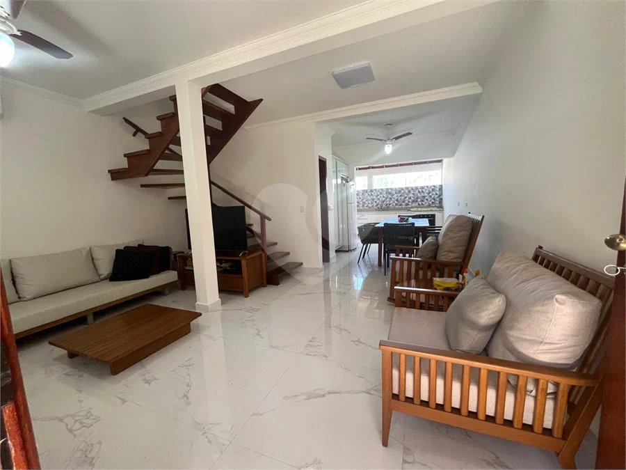 Casa à venda com 2 quartos, sendo 1 suíte, em Morada da Praia, Bertioga, SP