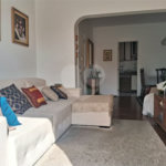 Prédio com portaria 24 horas, e lazer. Apartamento com 3 dormitórios, uma suíte, 2 vagas de garagem
