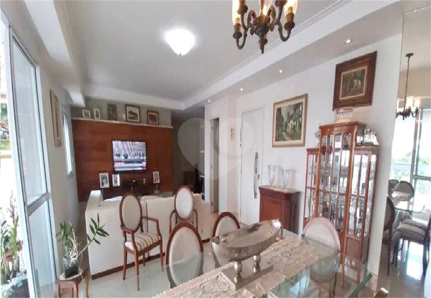 Apartamento para venda na Mooca, com 3 suítes... Rua Olímpio Portugal condomínio Spasso Mooca.