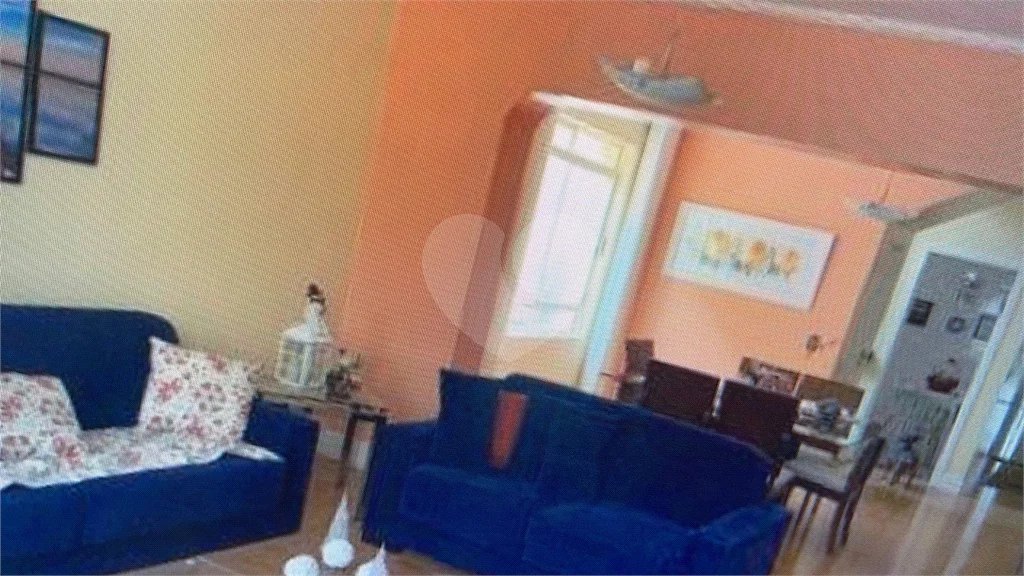 Sobrado na Mooca com 246m2 com 3 dorm e 2 vagas.
