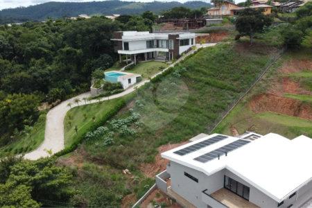 Terreno à venda no condomínio Jardim Primavera, Louveira - SP