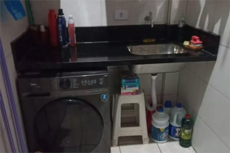 Lindo sobrado a venda em condomínio fechado, no Jardim das Palmas, com 3 dormitórios, sendo uma suíte