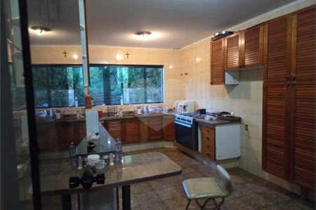 Casa à Venda com 5 quartos em Atibaia/SP
