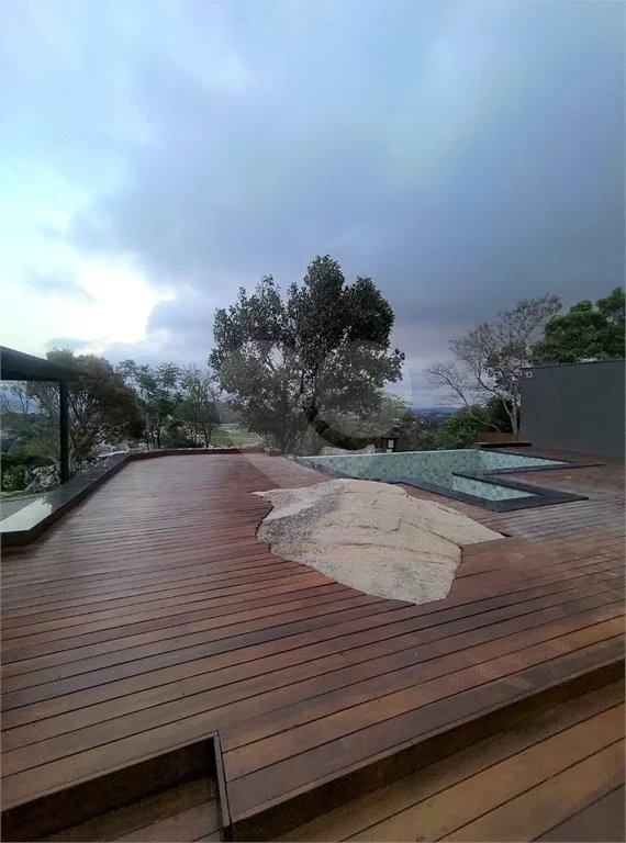 Casa de Alto Padrão com Vista Privilegiada para a Pedra Grande — Atibaia