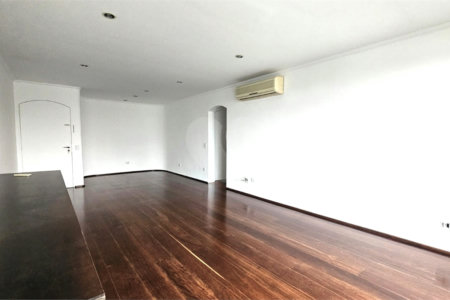 Apartamento para alugar com 3 quartos, sendo 1 suíte, em Granja Julieta, São Paulo, SP