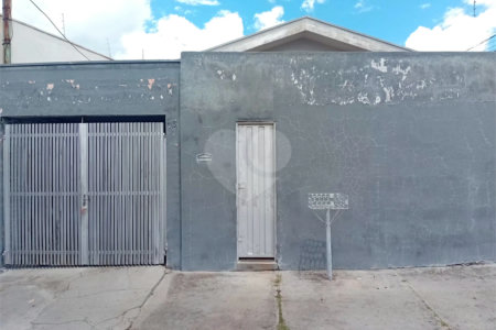 Casa térrea com 125,00 m² .