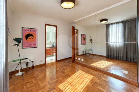 Apartamento com 3 dormitórios sendo 1 suíte à venda em Higienópolis, São Paulo - SP