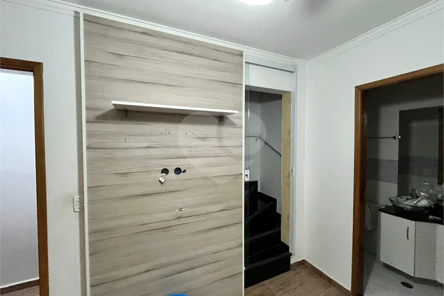 SOBRADO PARA VENDA EM CONDOMINIO FECHADO NA CASA VERDE.