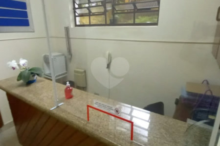 Sobrado comercial para locação em Perdizes | 160m² | 2 Andares | 7 Salas