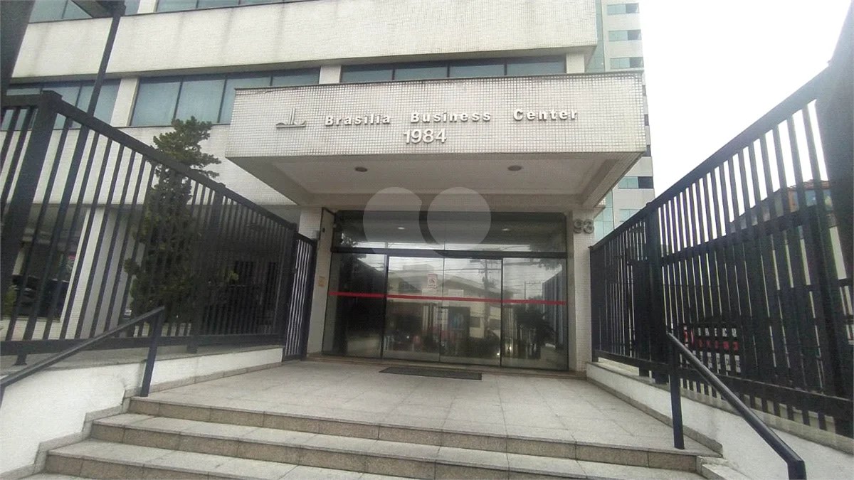 SALA COMERCIAL DE 38,0 M² COM 01 BANHEIRO E VAGA DE GARAGEM PARA VENDA NO TUCURUVI