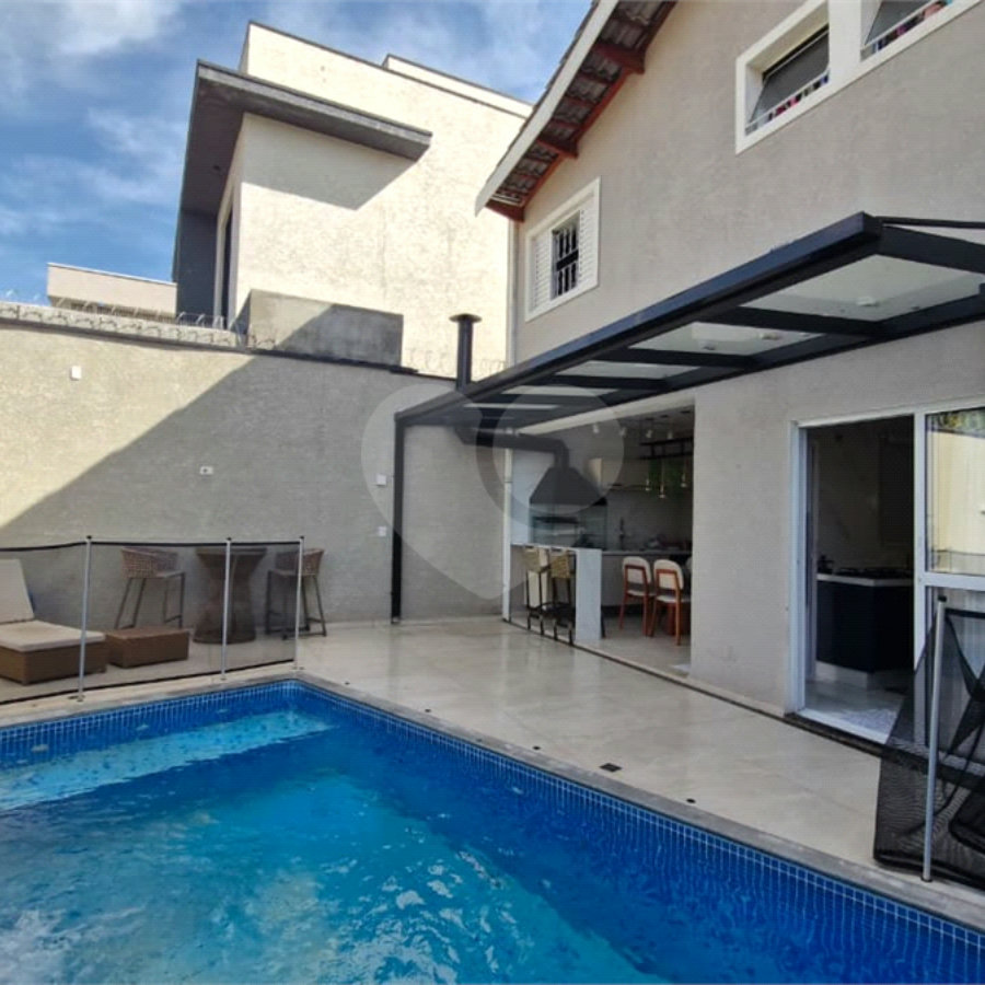Sobrado com Piscina à Venda | Atibaia/SP