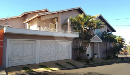 Casa à venda com 4 suítes em Planalto Paraíso, São Carlos, SP
