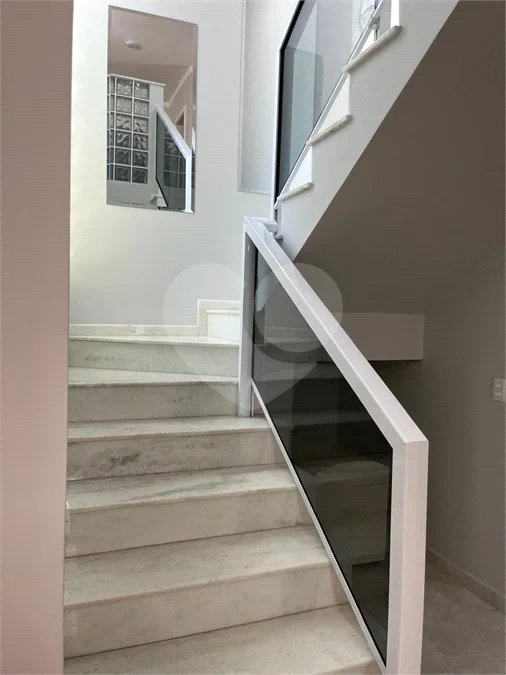 Lindo Sobrado com 3 suítes, à venda, 290 m², por R$ 2.340.000,00 no condomínio Helvetia Park em Indaiatuba/SP.