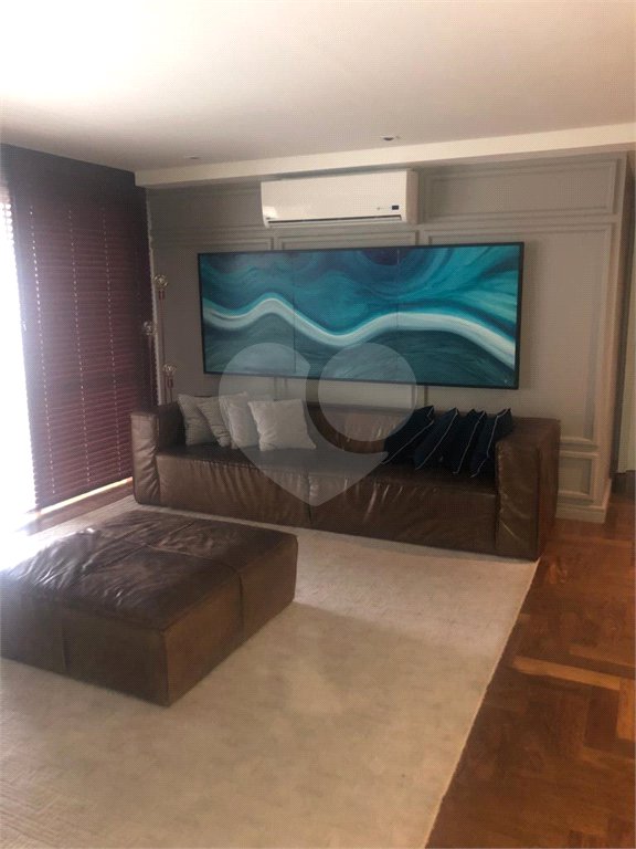 Condomínio Luzes da Mooca Apartamento 204 m² 4 suítes 4 vagas Condominio Clube.