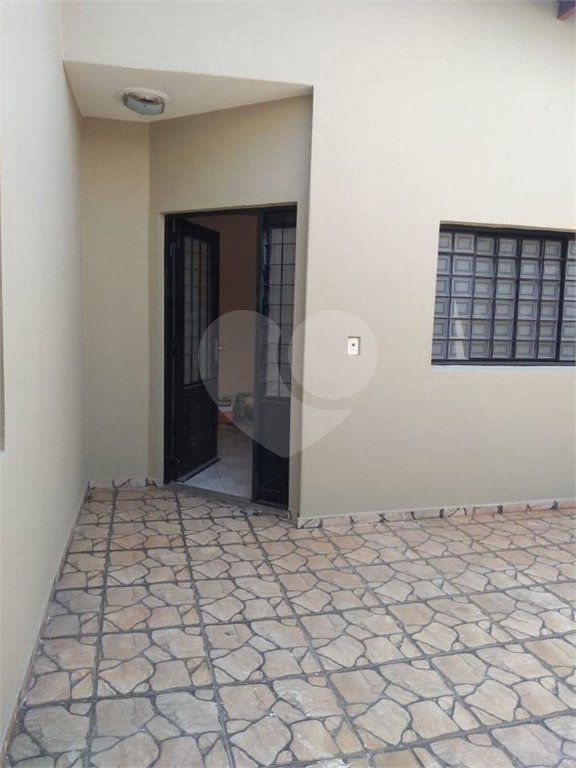Casa com salão comercial para venda no Jardim Cruzeiro do Sul