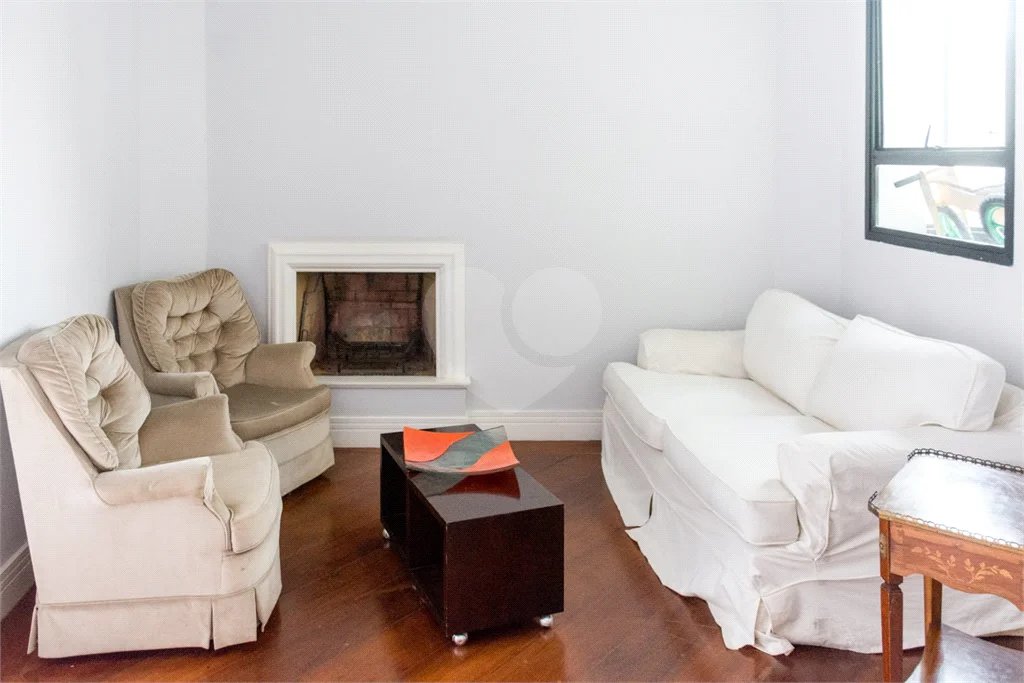 VILA NOVA CONCEIÇÃO - 216 M² - 4 VAGAS