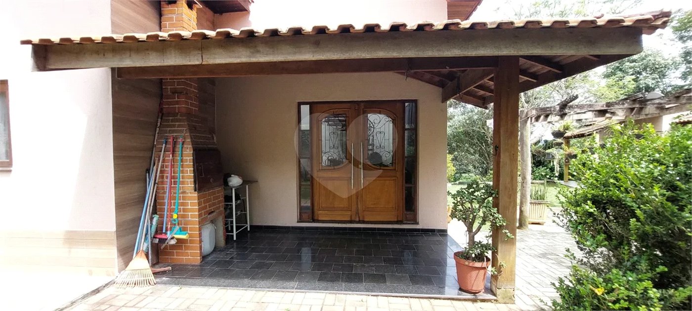LINDA CHÁCARA A VENDA - CONDOMINIO ALPES D'OURO - BOM JESUS DOS PERDÕES