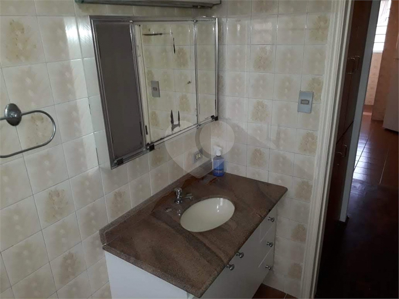 Apartamento para locação na Saúde de 80m² com 2 dormitórios.