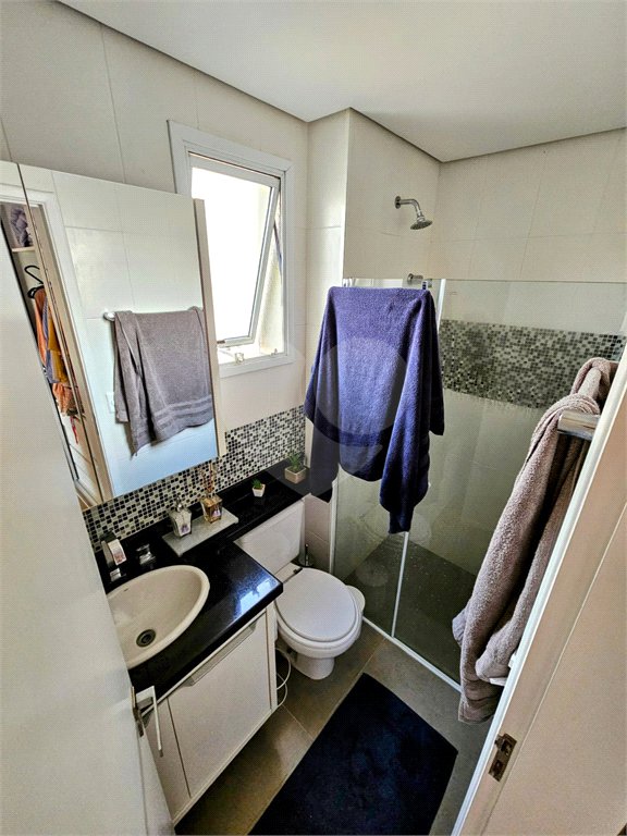 Apartamento à venda na Mooca com 73 m² com 3 dormitórios e 2 vagas. Aceita e estuda Permuta.