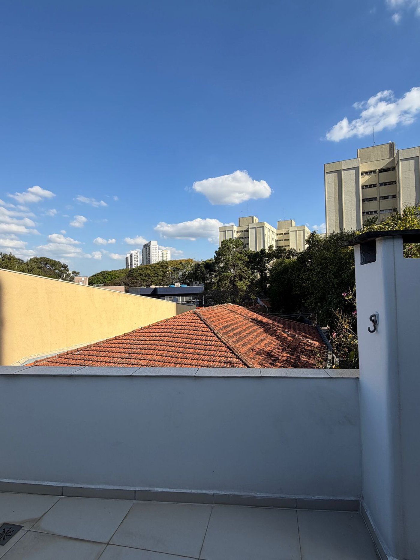 Casa para venda em Jardim Peri Peri com 3 quartos, sendo 1 suíte, 149m²