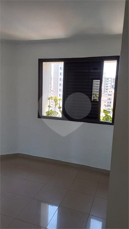 Cobertura Duplex com 96m2 em Moema - Venda e Locação - 02 Dorm Sendo 01 Suíte e 02 Vagas
