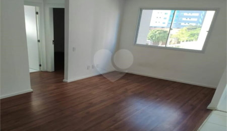 Apartamento à venda com 2 quartos em Cambuci, São Paulo, SP