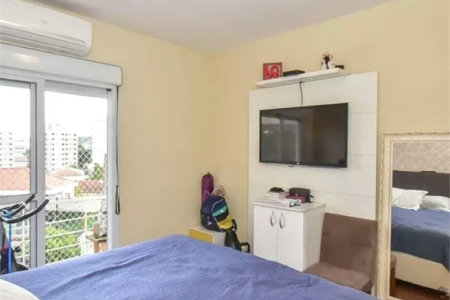 Sobrado à venda com 3 quartos, sendo 1 suíte, em Vila Morse, São Paulo, SP