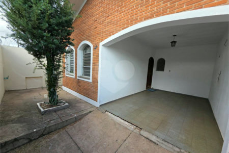 Casa à venda no Jardim Cruzeiro do Sul com edícula