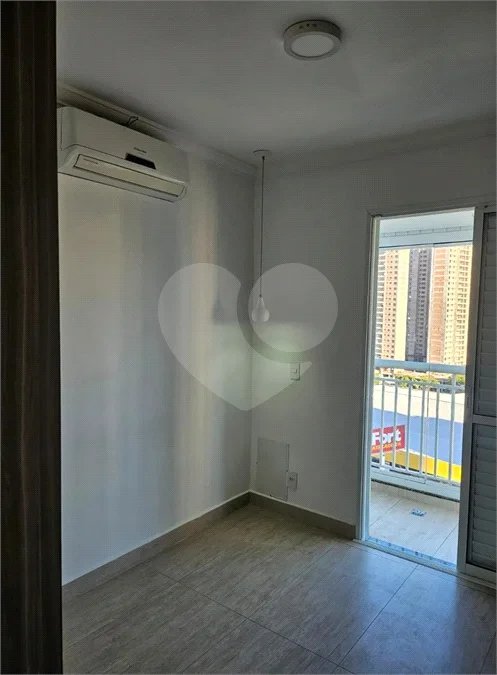 Apartamento de 82,6 m² no Baeta Neves, com 3 dormitórios, 1 suíte, 2 vagas, varanda gourmet com churrasqueira, planejados, ar-condicionado e lazer completo.