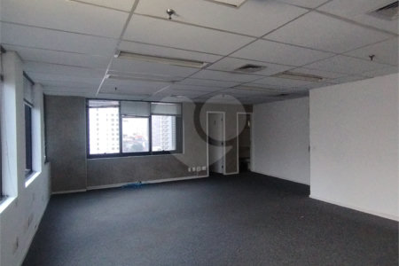 Conjunto comercial para locação nos Jardins