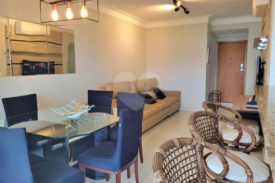 Apartamento à venda com 3 quartos, sendo 1 suíte, em Riviera de São Lourenço, Bertioga, SP