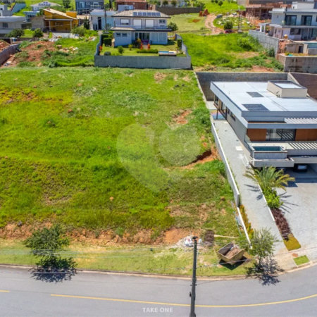 Terreno à venda no condomínio Residencial Campo de Toscana, Vinhedo - SP