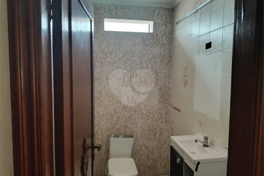 Oportunidade! Sobrado 3 Dorms/ 1 Suíte e 2 Vagas