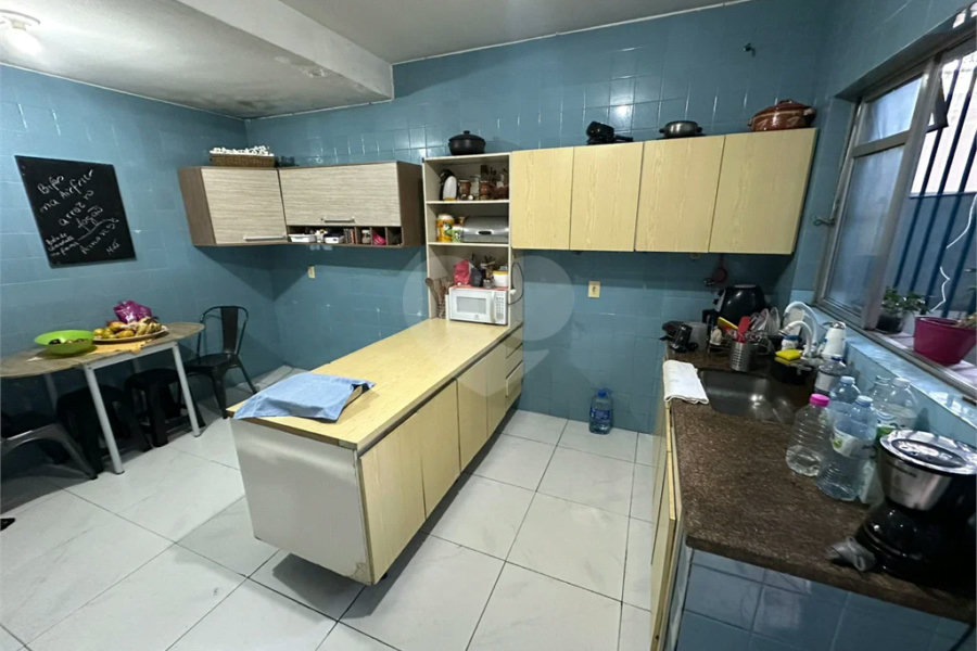 Sobrado à venda com 3 dormitórios próximo ao Shopping Interlagos