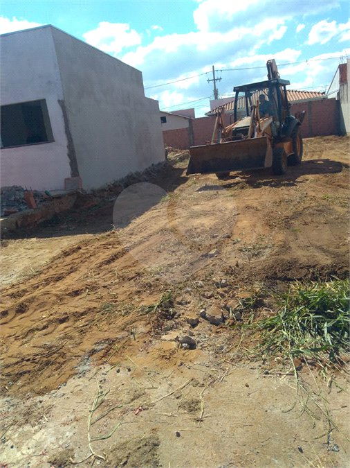 Terreno á venda no Jardim Embaré